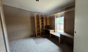 62 Twin Creek St, Diamondville, WY 83116
