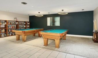 6101 EDSALL Rd 312, Alexandria, VA 22304