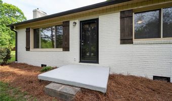 110 N Claybon Dr, Advance, NC 27006