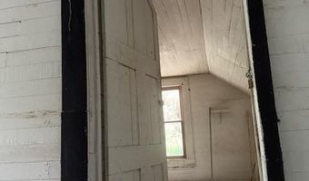 179 6th St, Apalachicola, FL 32320