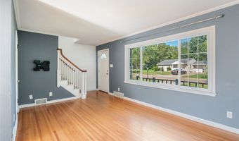645 SW Kenworthy Dr, Ankeny, IA 50023