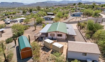 34820 S Desert Cv, Black Canyon City, AZ 85324