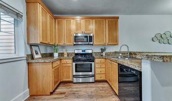 18425 SW STEPPING STONE Dr 35, Beaverton, OR 97003