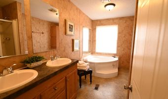 3969 Robinson Rd, Alexander City, AL 35010