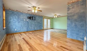 17 Harrison Ave, Bourne, MA 02532