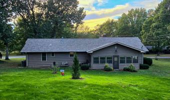 3050 Gaineswood Ave, Baxter Springs, KS 66713