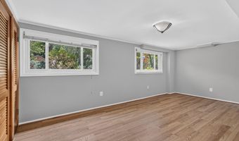 10228 HATHERLEIGH Dr, Bethesda, MD 20814