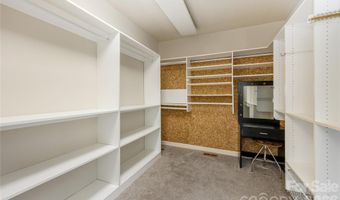 20 Inglewood Rd, Asheville, NC 28804