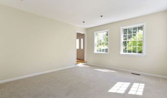 555 Waterville Rd, Avon, CT 06001