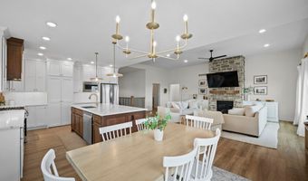 2309 NW 29th St, Ankeny, IA 50023