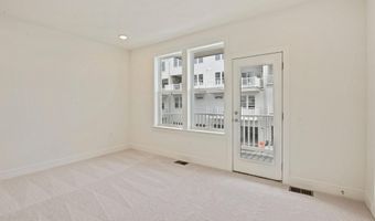 19872 YELLOW DAISY Ter, Ashburn, VA 20147