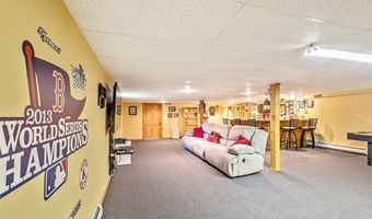 216 Wood Ln, Alburgh, VT 05440