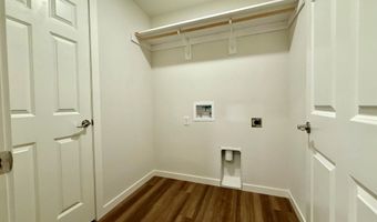 826 Heritage St, Belle Fourche, SD 57717