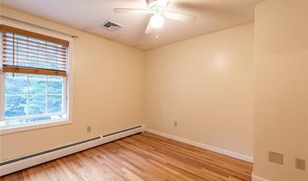 2 Country View Dr, Coventry, RI 02816