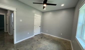90 Gainer Ferry Rd, Batesville, AR 72501