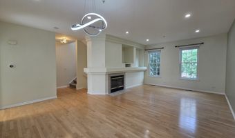2631 N Greenwood Ave 2631, Arlington Heights, IL 60004