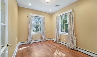 24 Scott Ct, Allendale, NJ 07401
