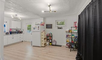 317 Black St, Akron, OH 44306