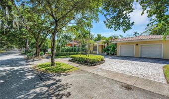 526 Madeira Ave, Coral Gables, FL 33134