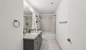 1240 S 2nd St 411, Minneapolis, MN 55415