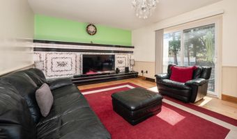 990 HILL Dr, Allentown, PA 18103