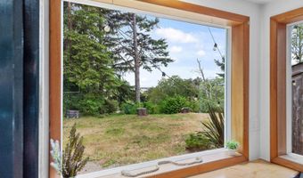 1023 MICHIGAN Ave, Bandon, OR 97411