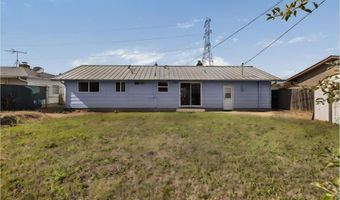 1515 W QUINALT St, Springfield, OR 97477