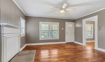 109 Fisher St, Athens, TN 37303