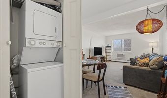 132 Hoffman Ave 207, Cranston, RI 02920