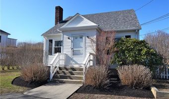 460 E Main Rd, Middletown, RI 02842