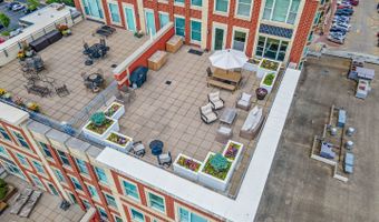 77 S Evergreen Ave 1103, Arlington Heights, IL 60005