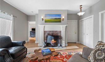 279 North Rd, Hopkinton, RI 02833