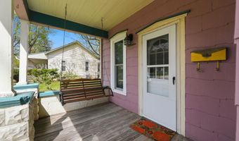 319 E Broad St, Angola, IN 46703