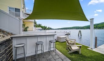 195 E Side Dr, Alton, NH 03809