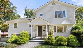 98 Prescott St, Demarest, NJ 07627