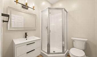 5 Jacqueline Way, North Babylon, NY 11703