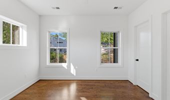 7705 HOLIDAY Ter, Bethesda, MD 20817