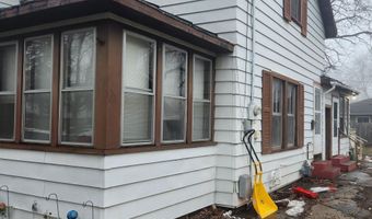 415 West Ave, Mauston, WI 53948