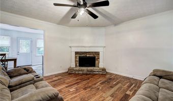 202 Hawkins Farm Cir, Ball Ground, GA 30107
