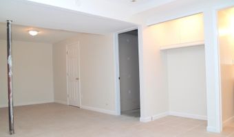 2339 Pontiac Trl, Ann Arbor, MI 48105