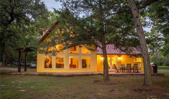 1031 Angel Lake Estates Rd, Alleyton, TX 78935