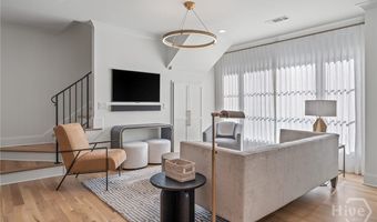 140 Meadowview Rd, Athens, GA 30606