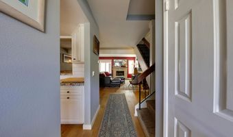 6854 Maple Leaf Dr, Carlsbad, CA 92011