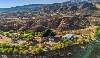 11709 Mint Canyon Rd, Agua Dulce, CA 91390