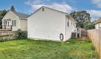 28 Plant St, Cumberland, RI 02864