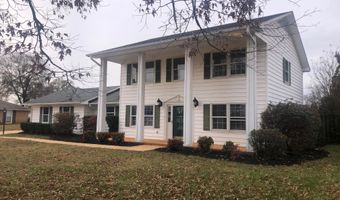 105 Forestdale Dr, Boiling Springs, SC 29316