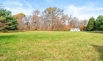 20 YEGER Dr, Allentown, NJ 08501