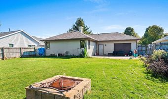 1742 E SYLVAN Ave, Appleton, WI 54915