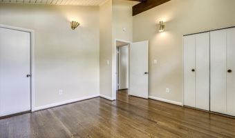 5511 HUNTINGTON Pkwy, Bethesda, MD 20814