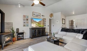 1660 E WHITTEN St, Chandler, AZ 85225